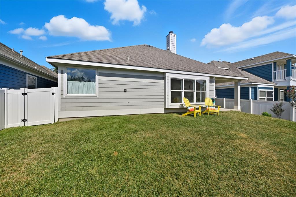 Fort Worth, Texas 76244, United States, 3 Bedrooms Bedrooms, ,2 BathroomsBathrooms,Residential,Active,224456