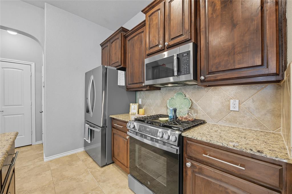 Fort Worth, Texas 76244, United States, 3 Bedrooms Bedrooms, ,2 BathroomsBathrooms,Residential,Active,224456