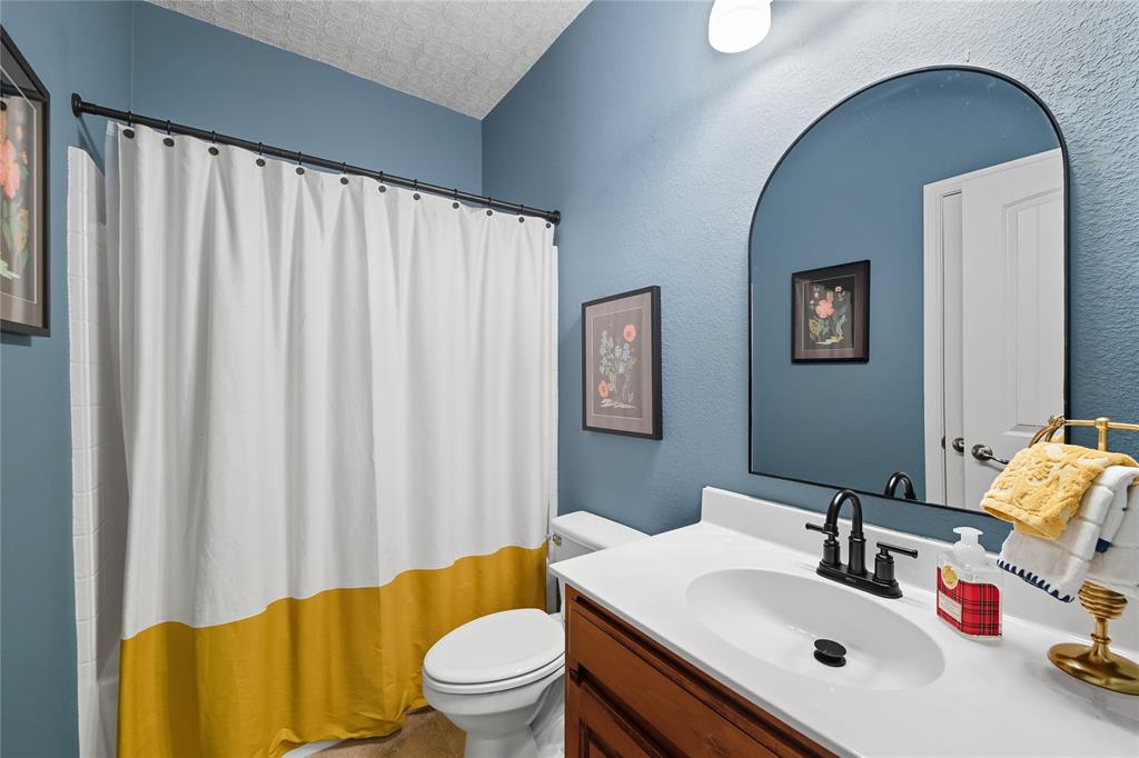 Fort Worth, Texas 76244, United States, 3 Bedrooms Bedrooms, ,2 BathroomsBathrooms,Residential,Active,224456