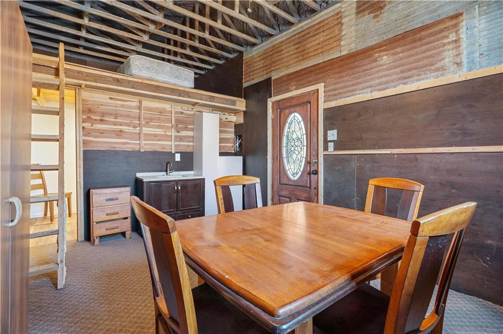 West - Residential Lease