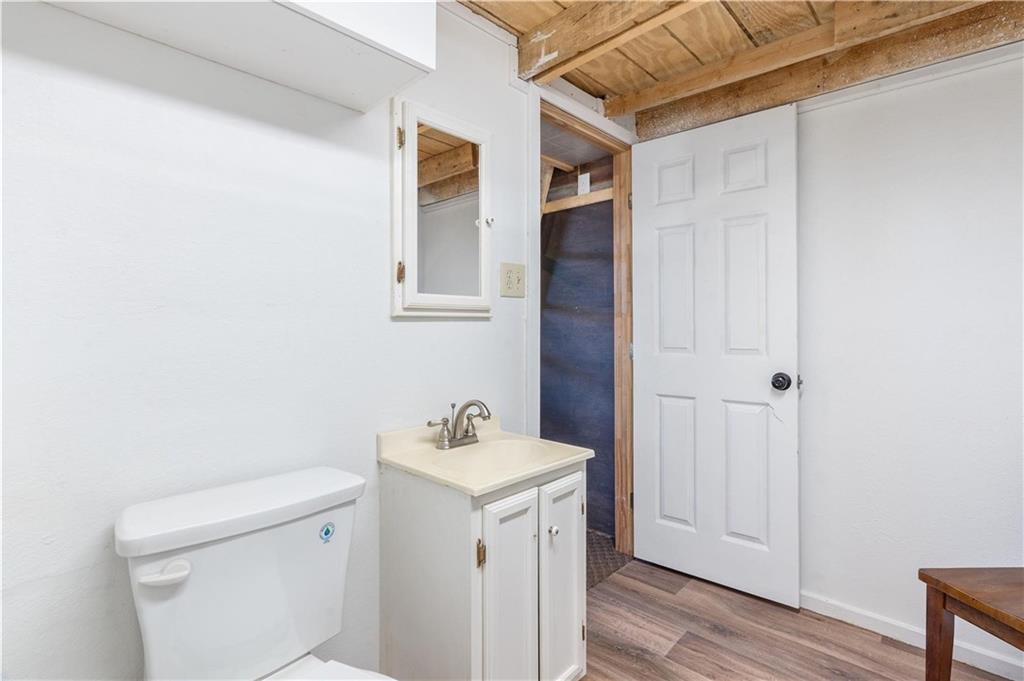 West - Residential Lease