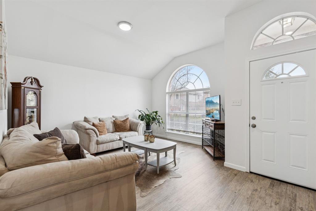 619 Manchester Drive