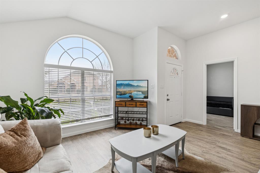 619 Manchester Drive