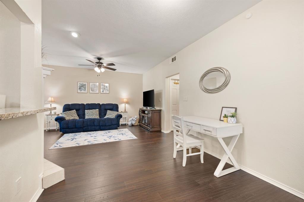 Manorhomes Of Wimbledon Condo - Residential