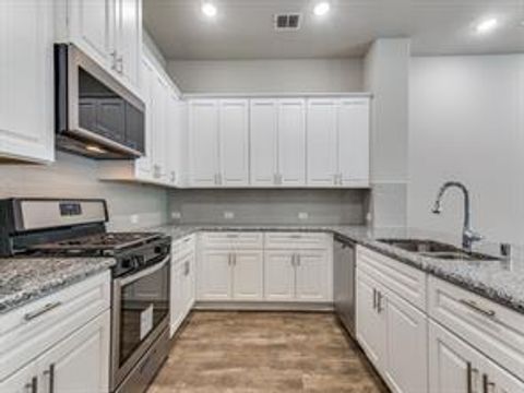 Tiny photo for 1560 Windermere Way, Farmers Branch, TX 75234 (MLS # 21210161)