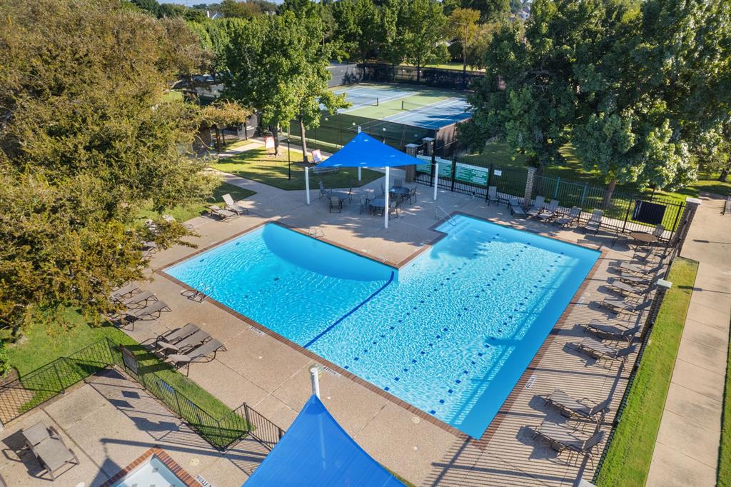 Biltmore Swim & Racquet Club Ph One - Residential