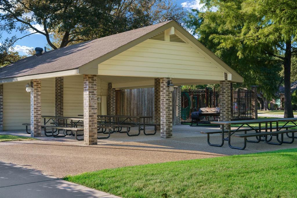 Biltmore Swim & Racquet Club Ph One - Residential