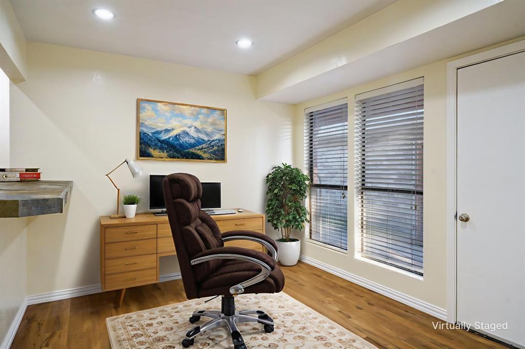 Biltmore Swim & Racquet Club Ph One - Residential