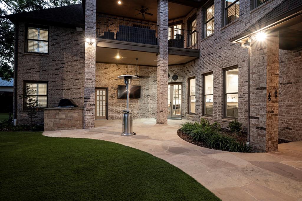 Jackson Heights 04 - Residential