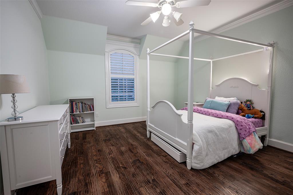 Jackson Heights 04 - Residential