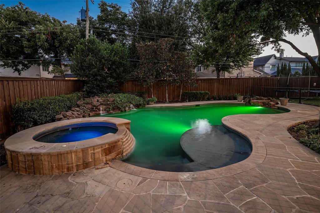 Jackson Heights 04 - Residential