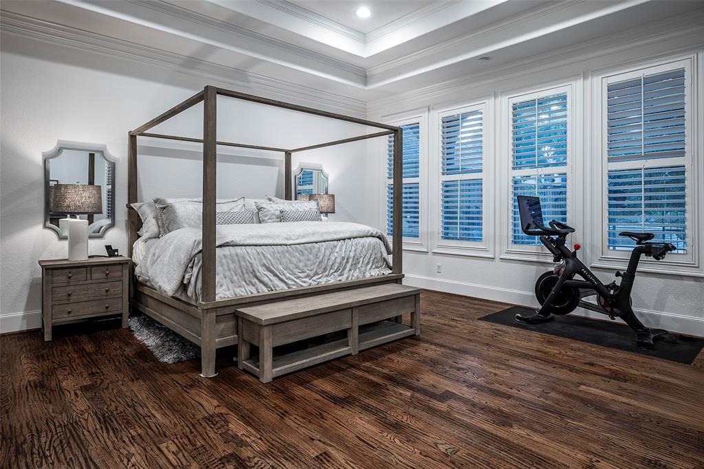 Jackson Heights 04 - Residential