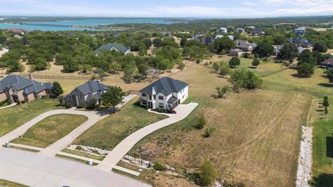847 Bentwater Parkway Grand Prairie TX 75104