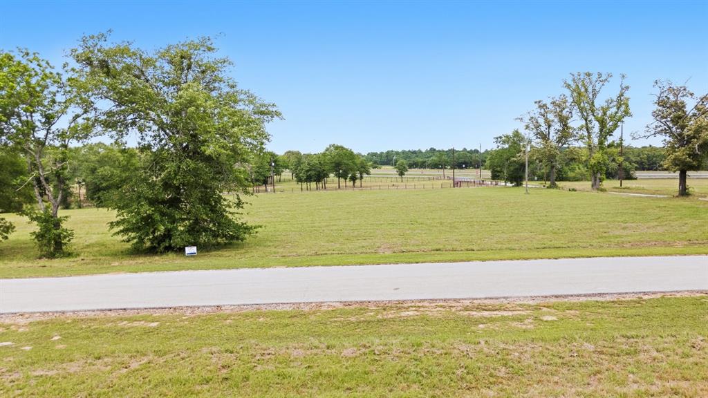 DEER HAVEN ESTATES - Land