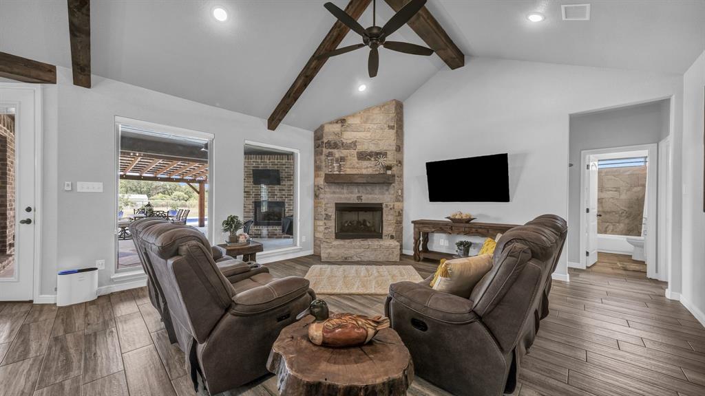 Paradise Meadows Pc - Residential