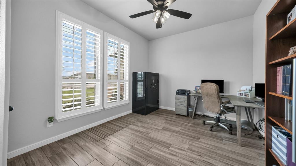 Paradise Meadows Pc - Residential