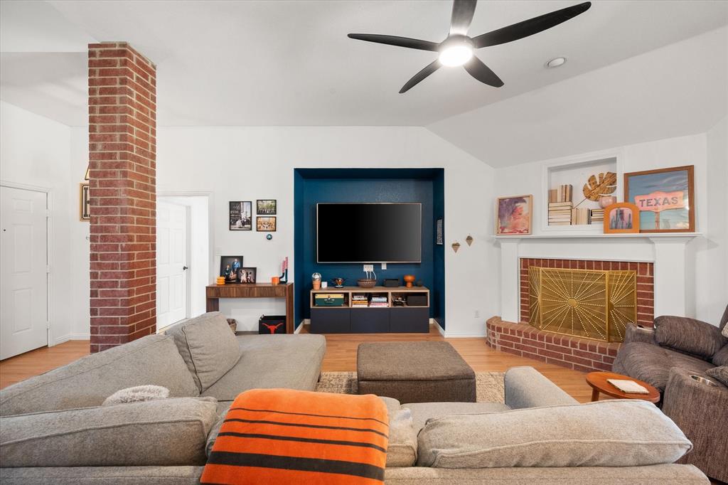 Pecan Hollow Estate - Residential