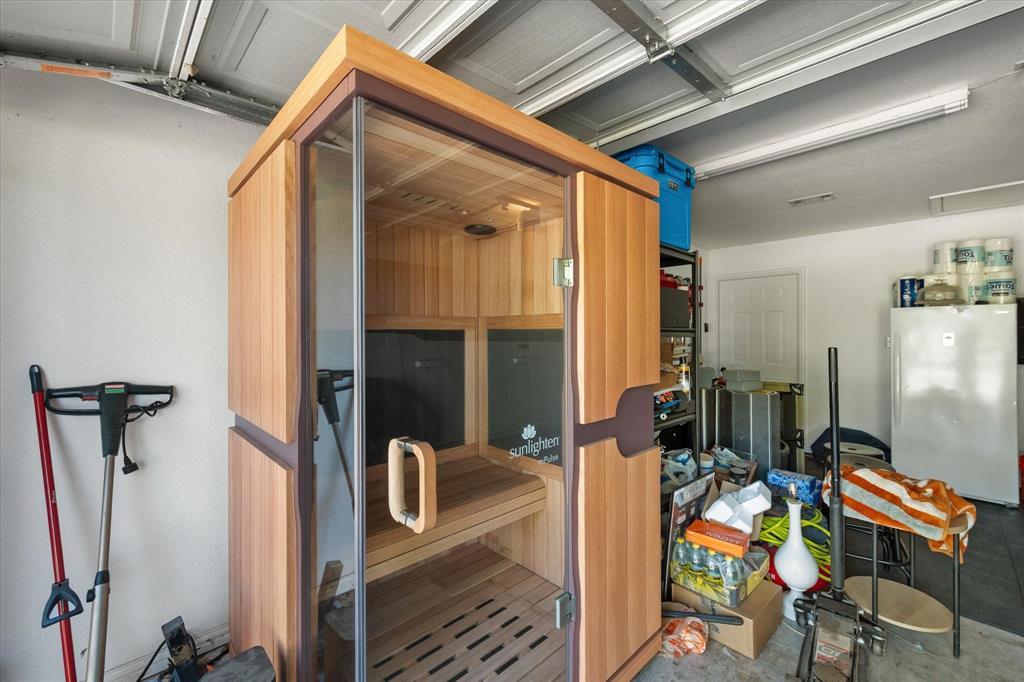 Pecan Hollow Estate - Residential