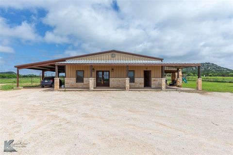 2574 County Road 162 Ovalo TX 79541