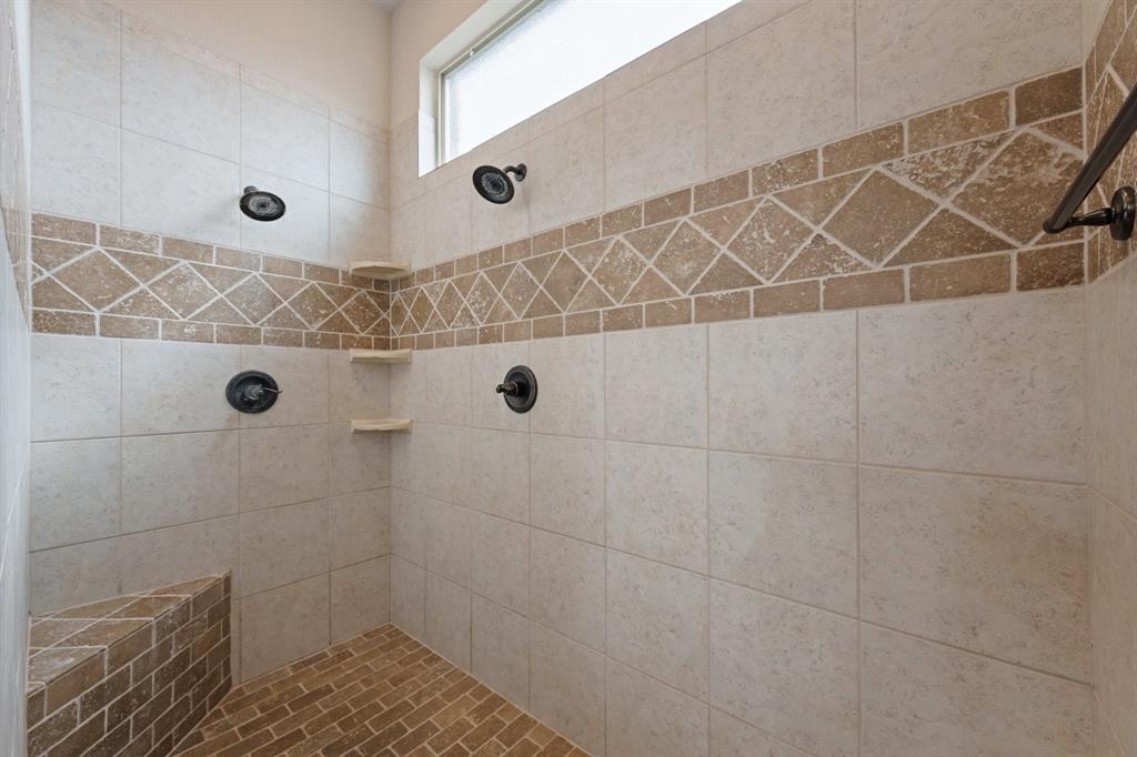 Mistletoe Hill Ph V - Residential