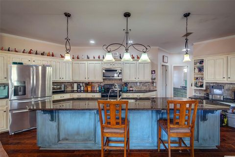 A home in Sulphur Springs