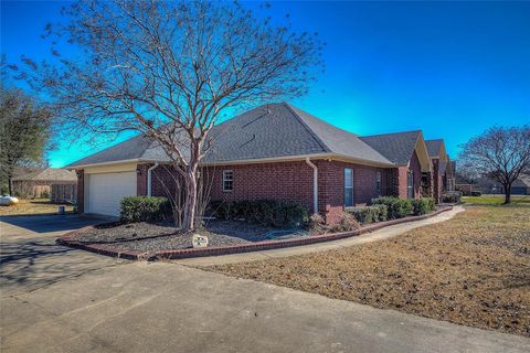 A home in Sulphur Springs