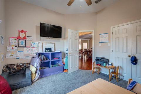A home in Sulphur Springs