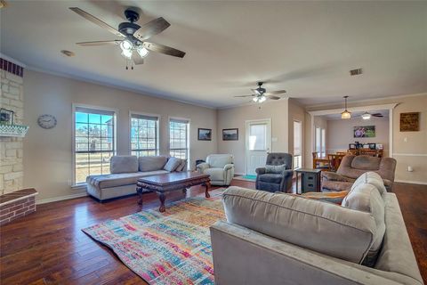 A home in Sulphur Springs