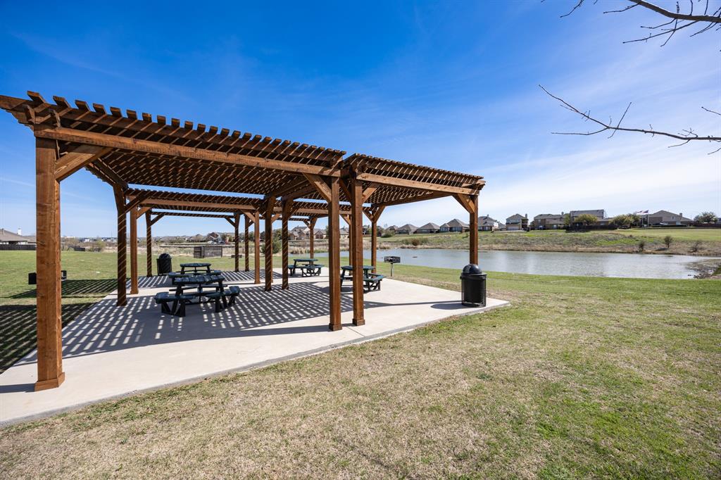 Primrose Xing - Residential