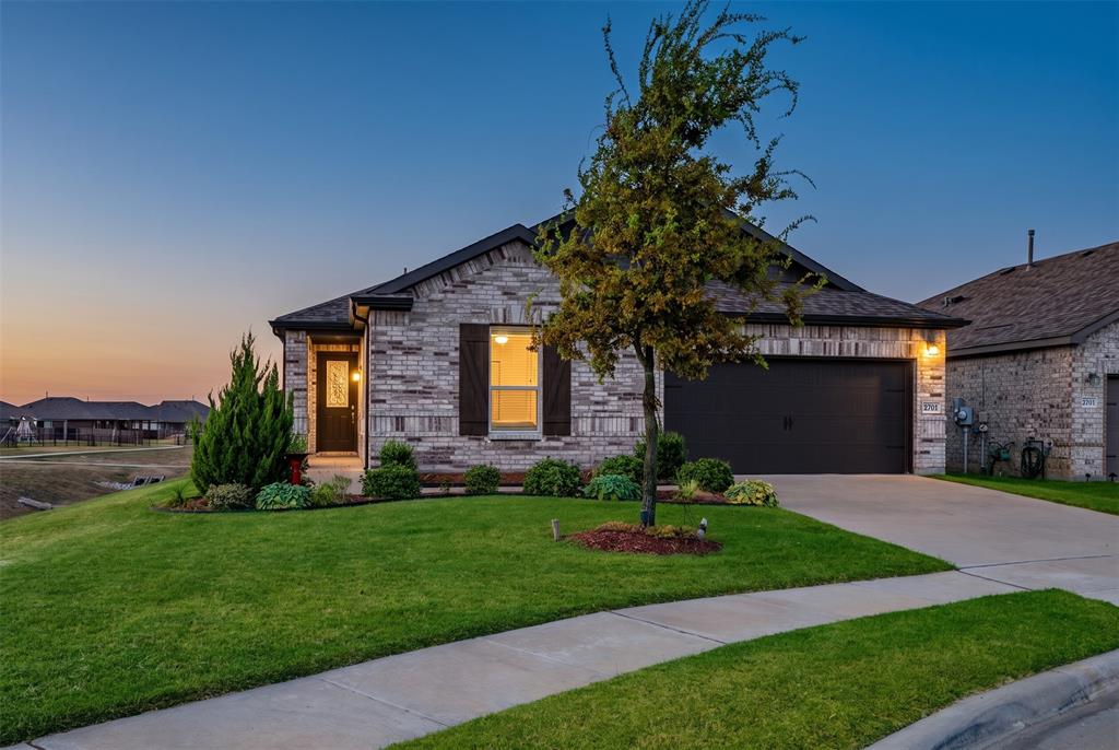 Photo of 2701 Webb Avenue, Aubrey, TX 76227 (MLS # 21366076)
