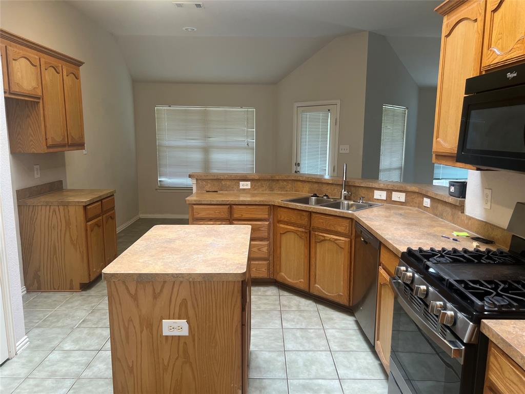 Meadows At High Point 03 - Residential
