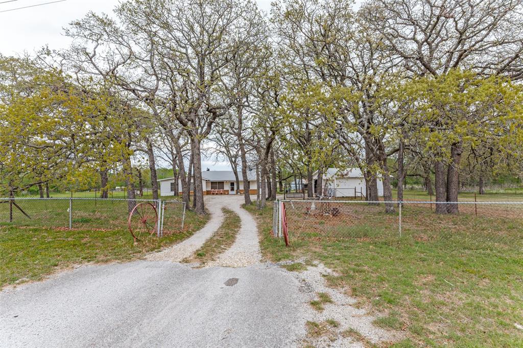 2553 E Highway 199