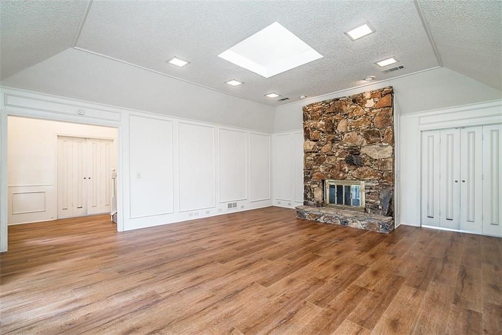 SPRING CREEK PARKWAY ESTATES W - Residential Lease