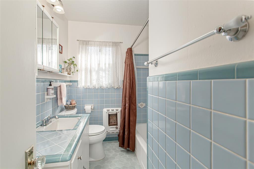 Lake Terrace - Residential