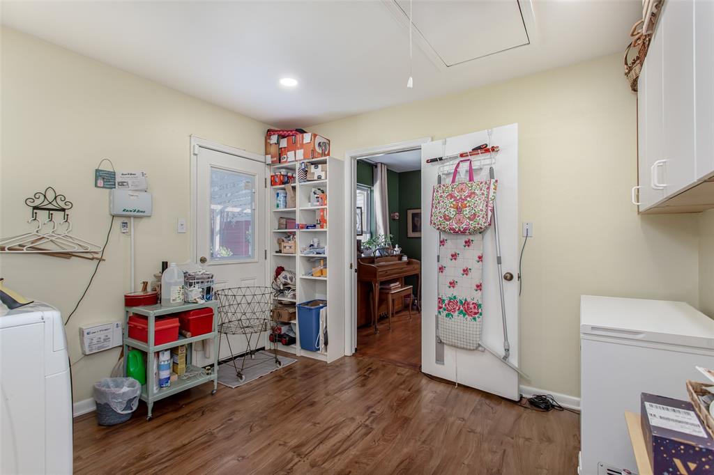 Lake Terrace - Residential