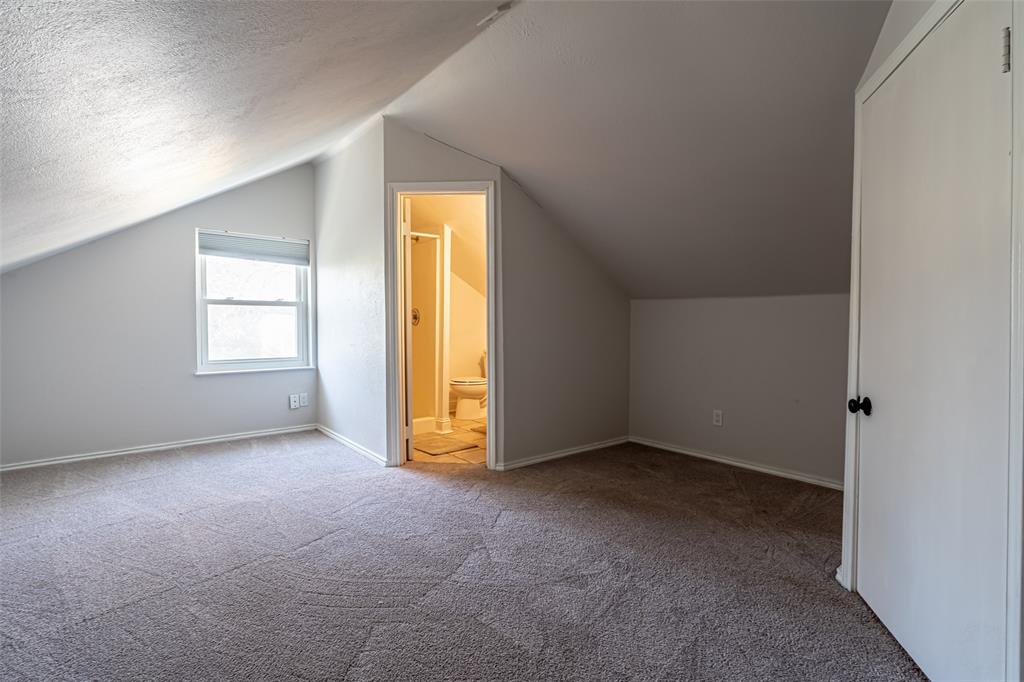 Fort Worth, Texas 76107, United States, 3 Bedrooms Bedrooms, ,3 BathroomsBathrooms,Residential,Pending,247275