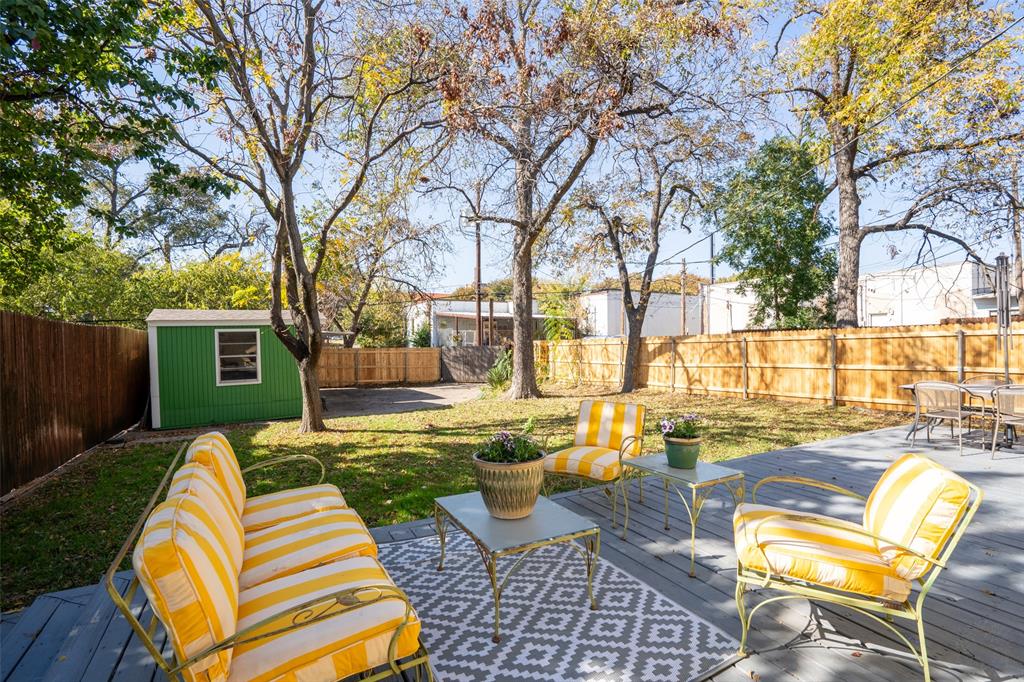 Fort Worth, Texas 76107, United States, 3 Bedrooms Bedrooms, ,3 BathroomsBathrooms,Residential,Pending,247275