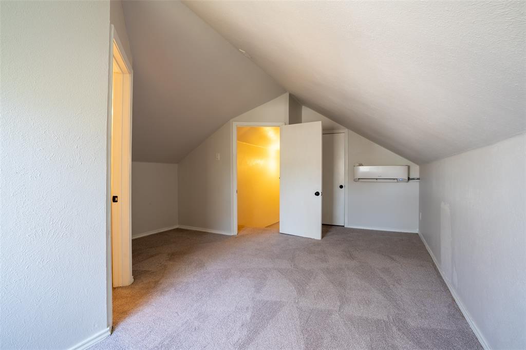 Fort Worth, Texas 76107, United States, 3 Bedrooms Bedrooms, ,3 BathroomsBathrooms,Residential,Pending,247275