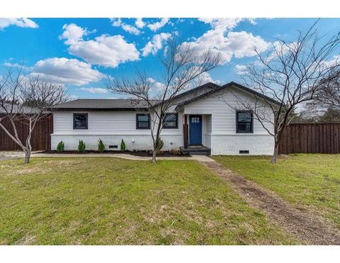 4933 Lewis Avenue Midlothian TX 76065
