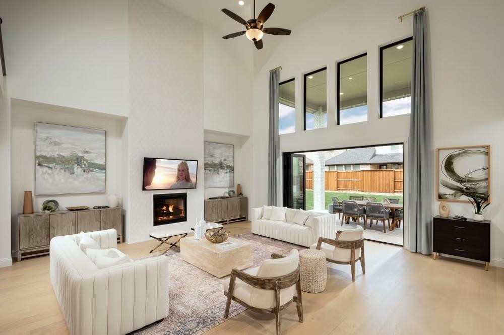 2204 Sarah Drive
