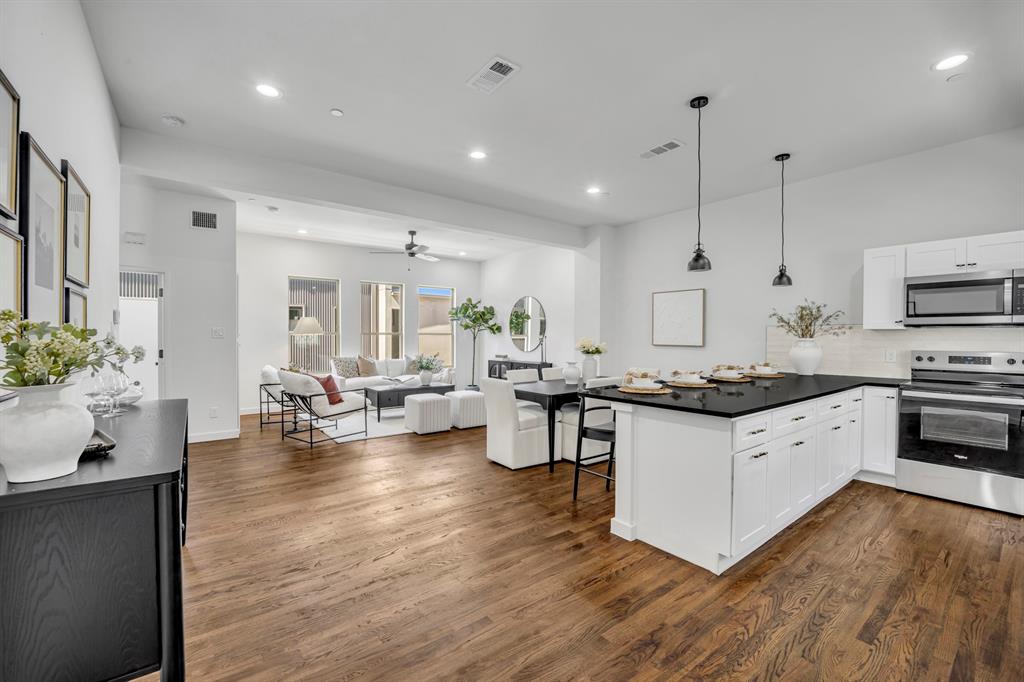 ALTA VISTA - Residential