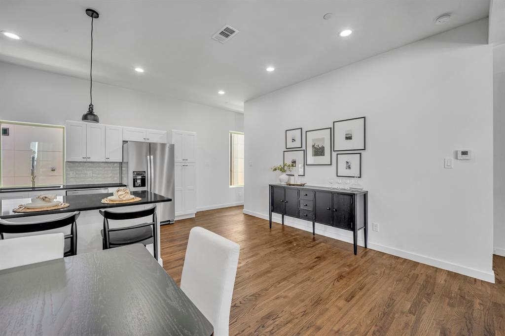 ALTA VISTA - Residential