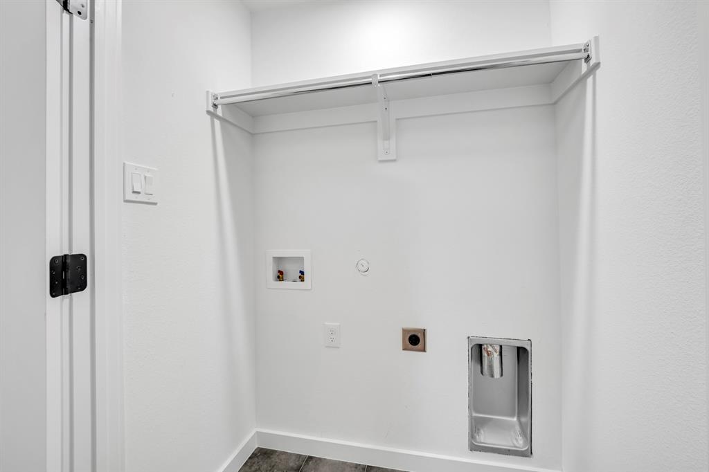 ALTA VISTA - Residential