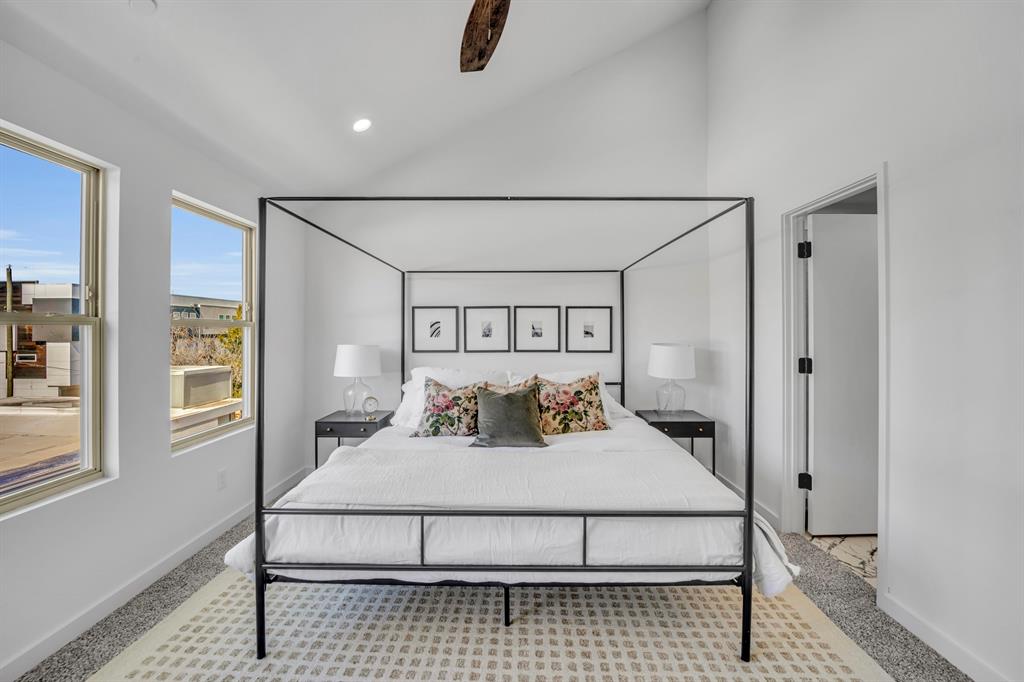 ALTA VISTA - Residential