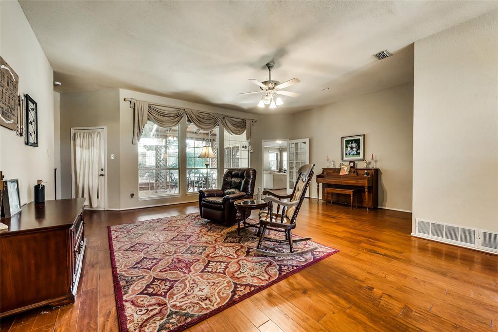 5321 Meadow Chase Lane