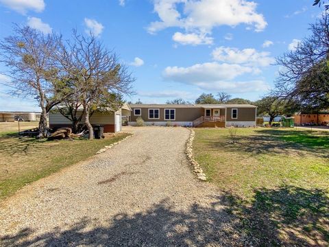 A home in Mineral Wells