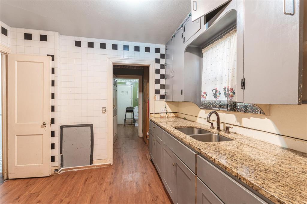 O A Teal - Residential