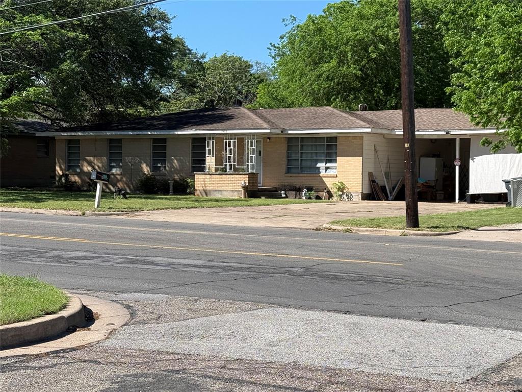 2408 Lake Air Drive