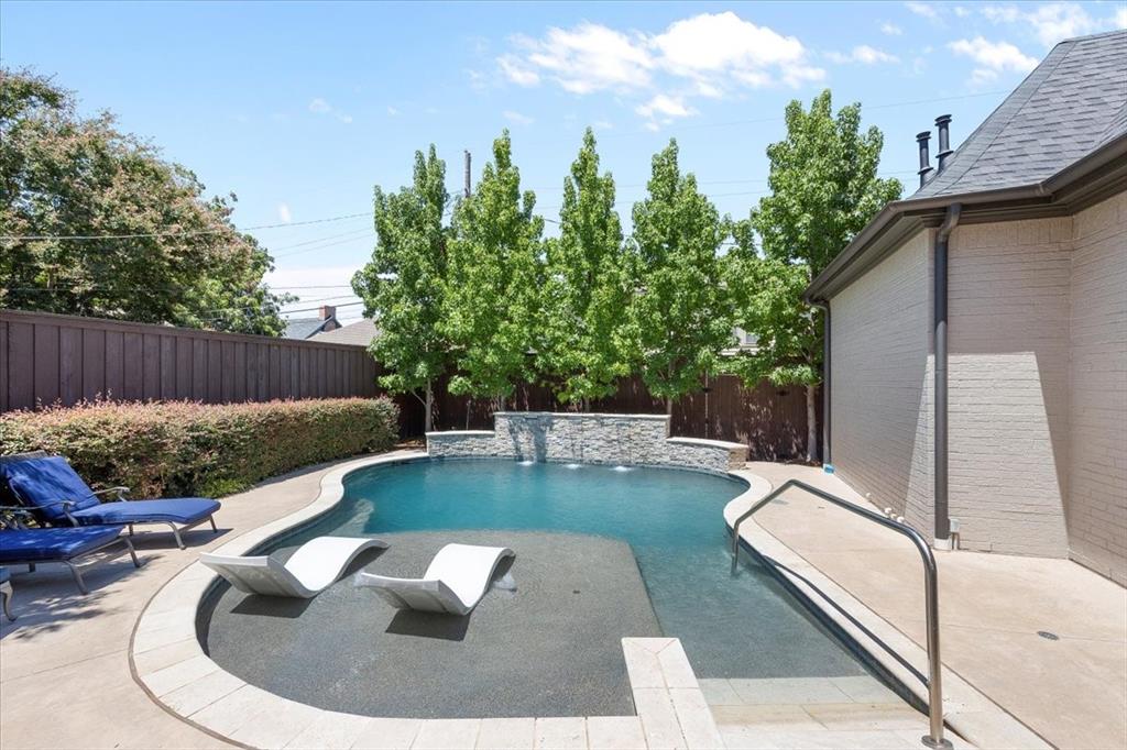 Mc Cart Add - Residential