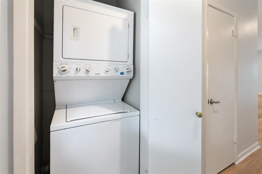 La Fontaine Condo - Residential